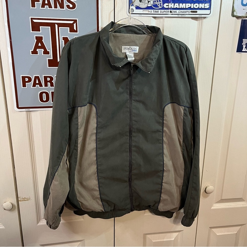 Penguin Sport Men’s Lightweight Jacket
